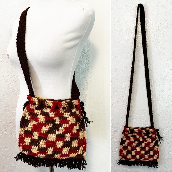 Vintage Handbags - Vintage crochet handmade bag